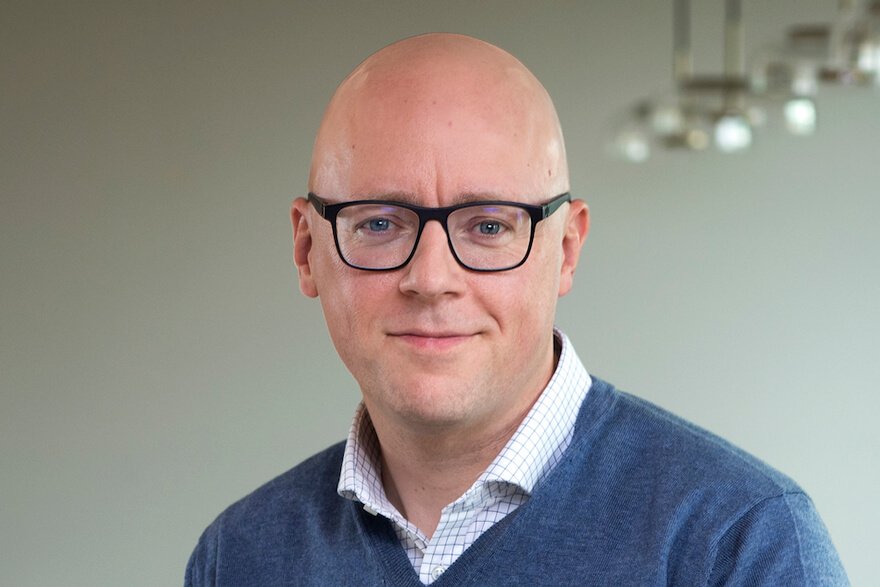 Professionellt porträtt på Patrik Nordkvist, försäljningsexperten och föreläsaren