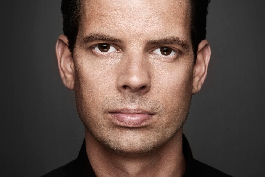 Alex Schulman - Föreläsning - Moderator